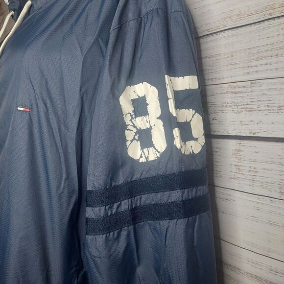 Tommy Hilfiger Blue Windbreaker with Zipaway Hoddie - Picture 3 of 11
